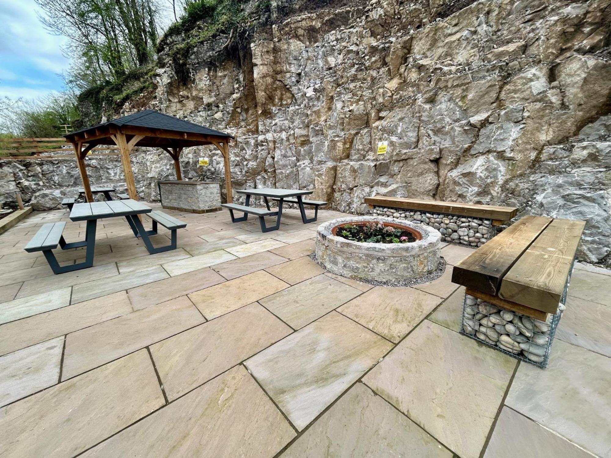Apartment Luxury 1 Bedroom - Rock Mill 14 *