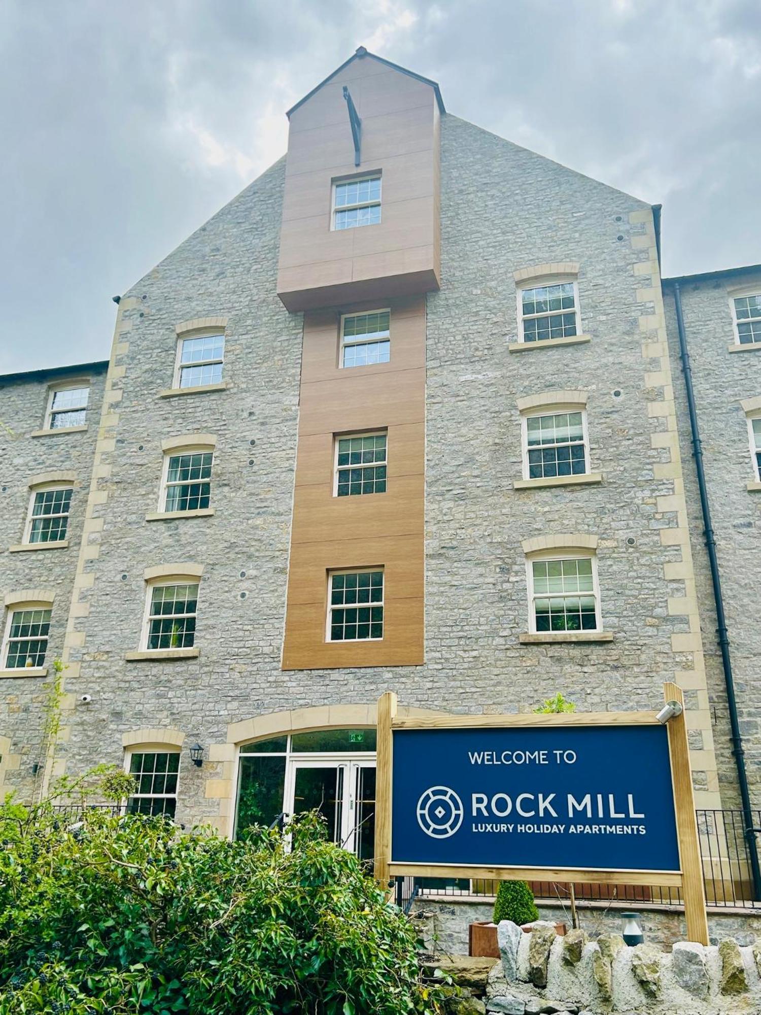 Apartment Luxury 1 Bedroom - Rock Mill 14 *