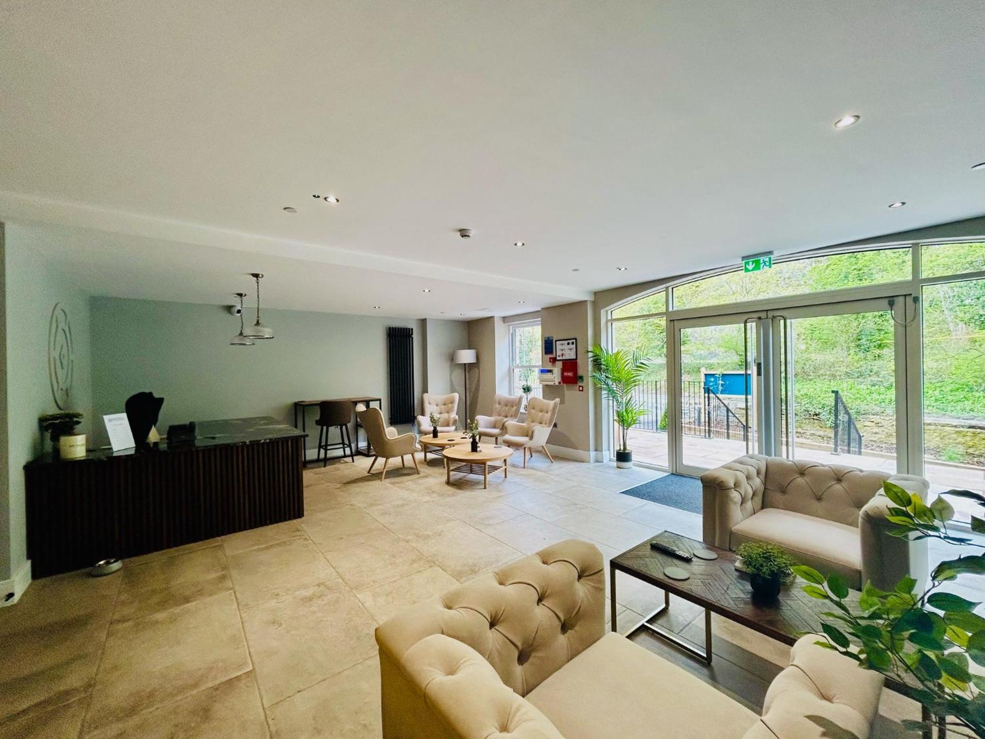Apartment Luxury 1 Bedroom - Rock Mill 14 *